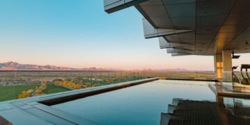 Paradise Valley Vacation Rental: Ultimate Stay Guide