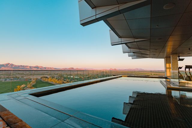 Paradise Valley Vacation Rental: Ultimate Stay Guide