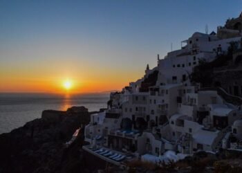 Greece Climate in September: The Ultimate Guide