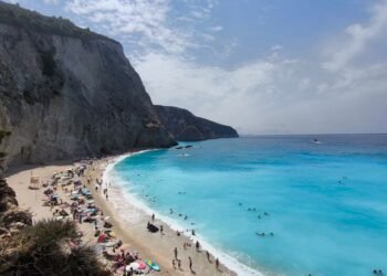 Stunning Beaches in Greece You Need to See