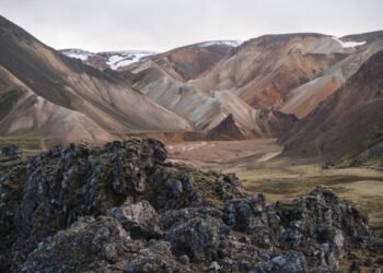 How to Visit Fjallabak Nature Reserve in Iceland 
